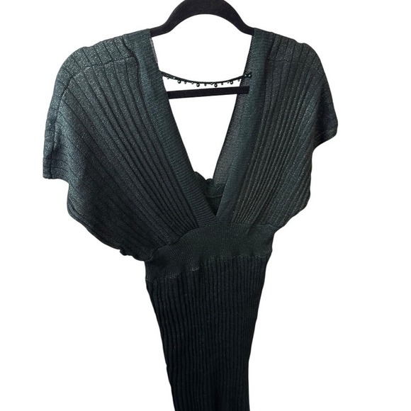 Mango Metallic Ribbed Knit Dress Green Deep V Plunge Midi Beaded Detail Size M - Picture 1 of 8